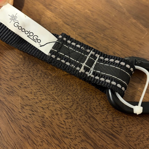 PETCO GOOD2GO EUC Pet Seatbelt Seat Belt Harness Extension Dog - Picture 4 of 6